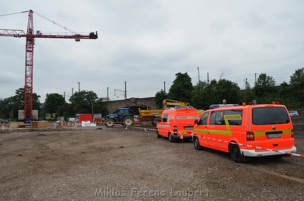 Erster Spatenstich Neues Feuerwehrzentrum Koeln Kalk Gummersbacherstr P162.JPG - Miklos Laubert